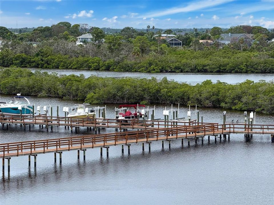 待售: $370,000 (2 贝兹, 2 浴室, 1283 平方英尺)