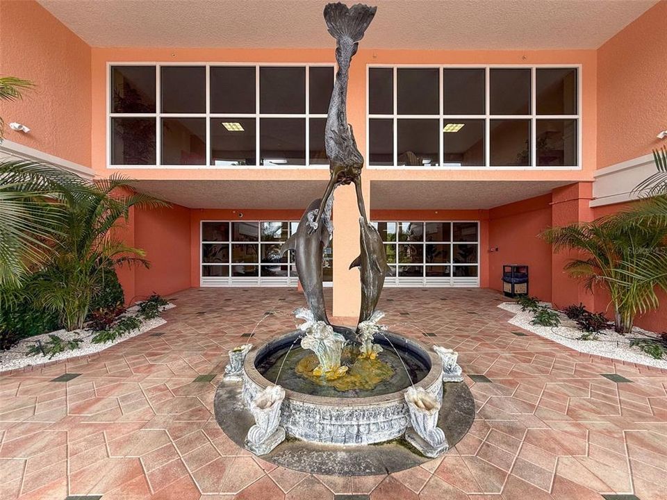 待售: $370,000 (2 贝兹, 2 浴室, 1283 平方英尺)