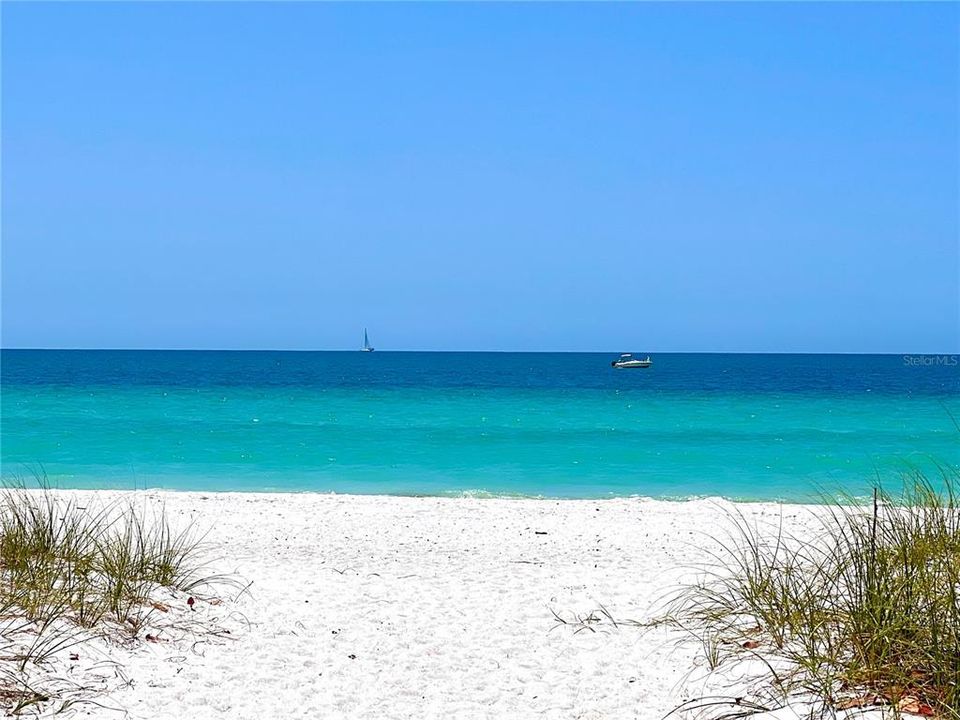 На продажу: $5,000,000 (5 спален, 3 ванн, 3492 Квадратных фут)