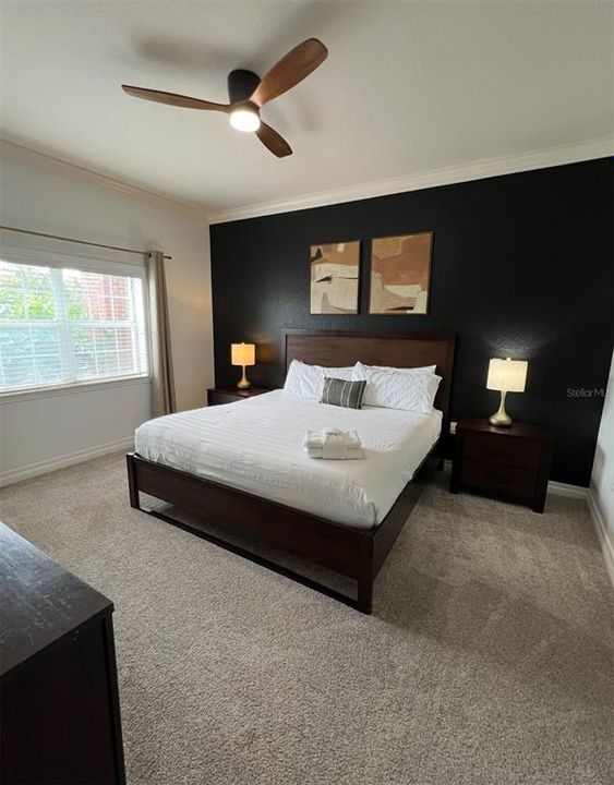 For Sale: $340,000 (3 beds, 3 baths, 1755 Square Feet)