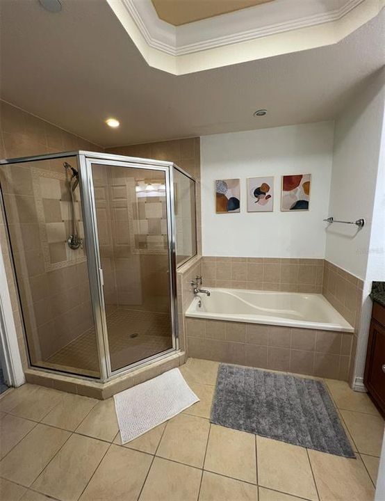 For Sale: $340,000 (3 beds, 3 baths, 1755 Square Feet)