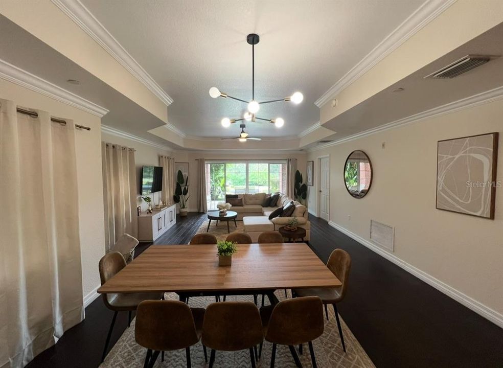 For Sale: $340,000 (3 beds, 3 baths, 1755 Square Feet)