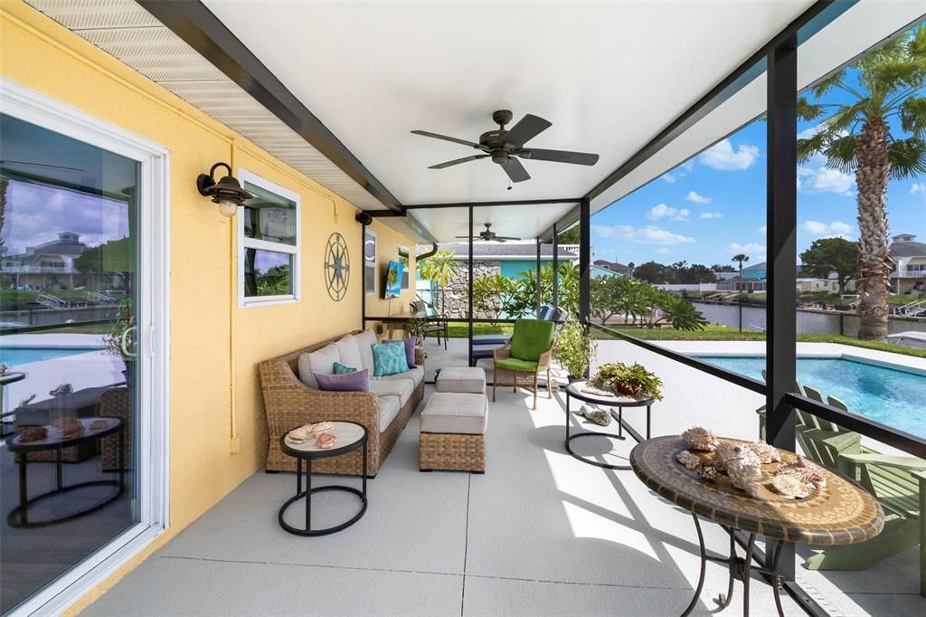 待售: $474,500 (2 贝兹, 1 浴室, 832 平方英尺)