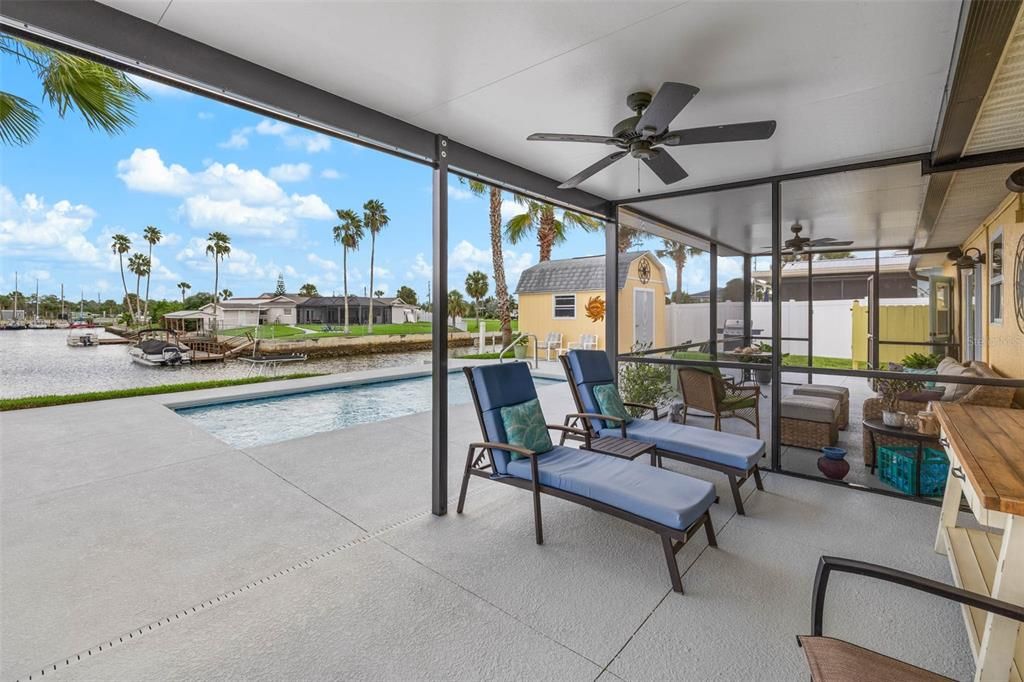 待售: $474,500 (2 贝兹, 1 浴室, 832 平方英尺)