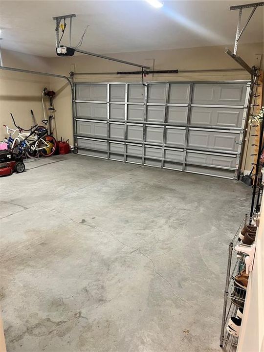 For Sale: $347,900 (3 beds, 2 baths, 1478 Square Feet)