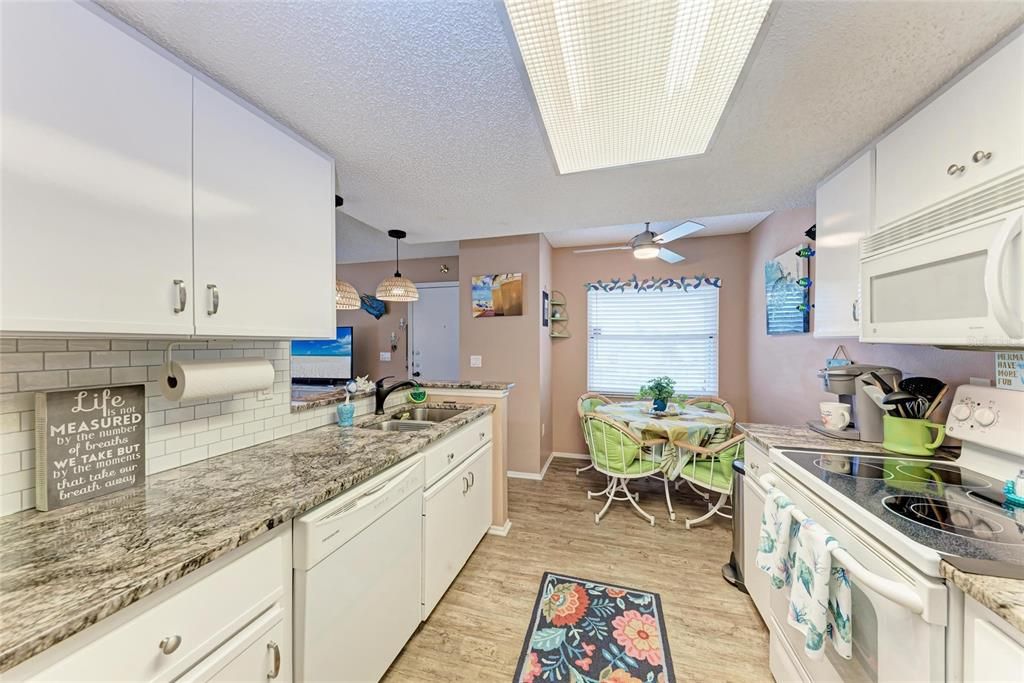 En Renta: $3,900 (2 camas, 2 baños, 1240 Pies cuadrados)