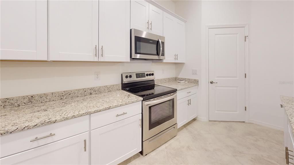 En Renta: $2,850 (4 camas, 3 baños, 2044 Pies cuadrados)