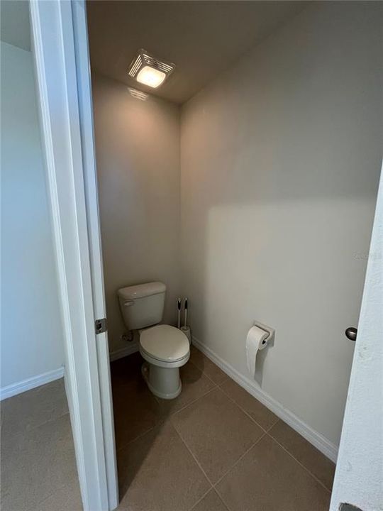 For Sale: $360,000 (4 beds, 2 baths, 2526 Square Feet)