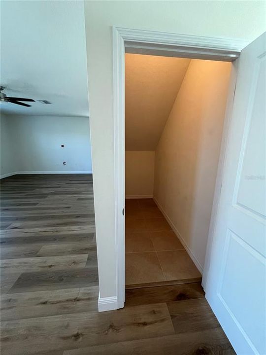 For Sale: $360,000 (4 beds, 2 baths, 2526 Square Feet)