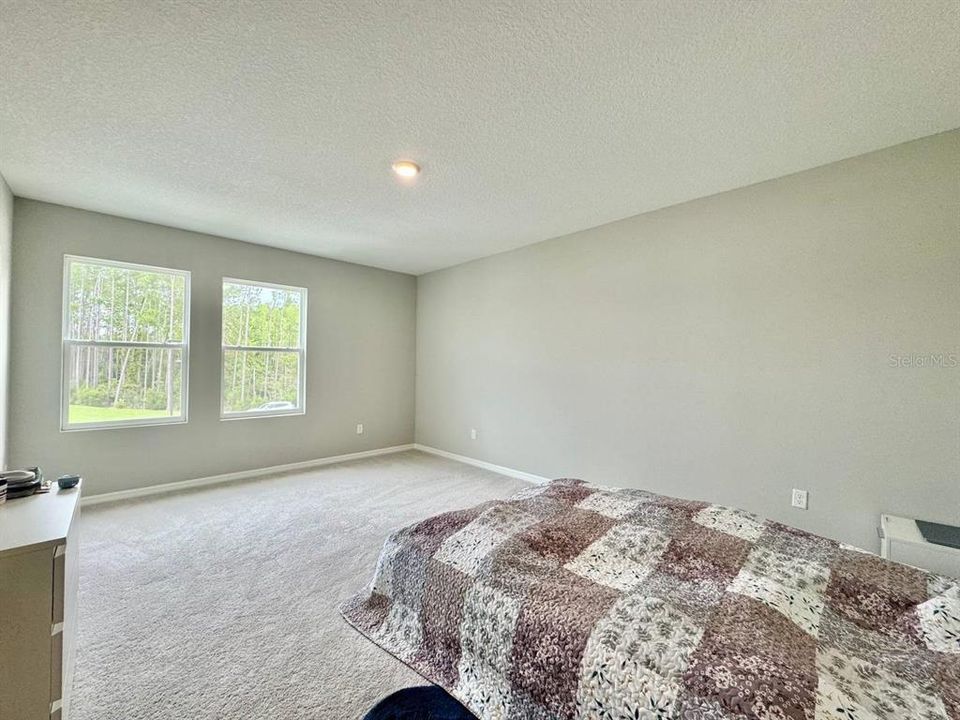 出租: $3,350 (4 贝兹, 3 浴室, 3313 平方英尺)