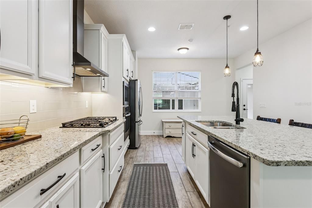 En Venta: $515,000 (3 camas, 2 baños, 1688 Pies cuadrados)