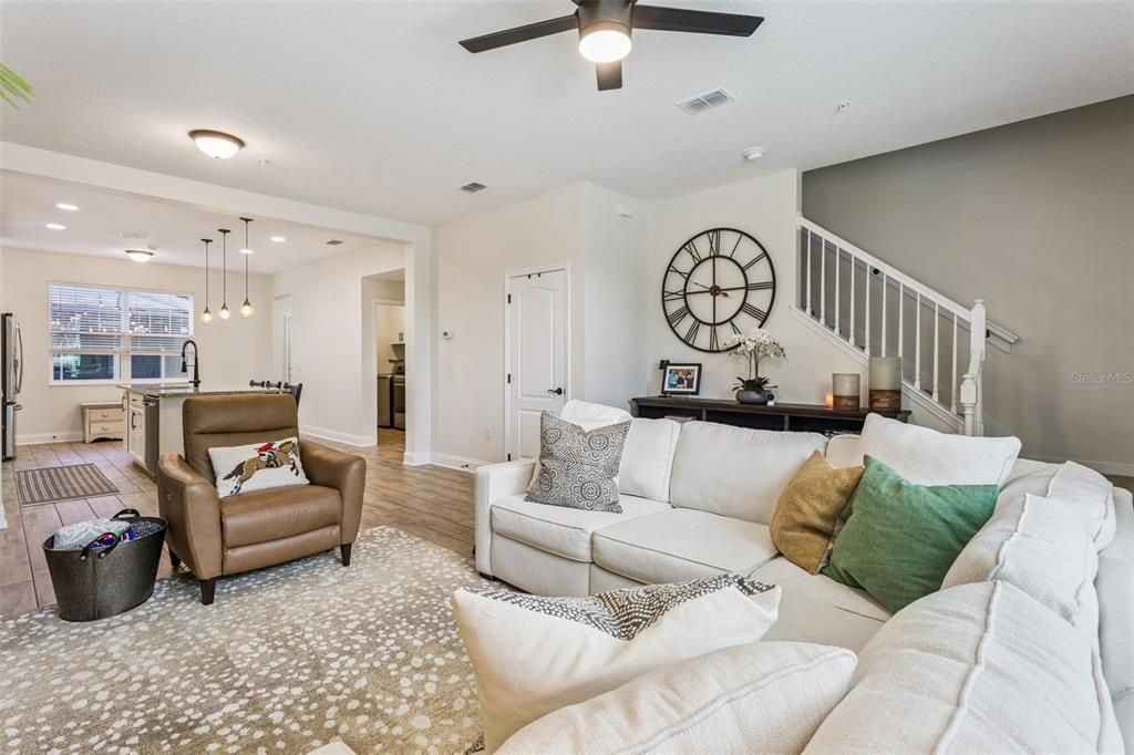 En Venta: $515,000 (3 camas, 2 baños, 1688 Pies cuadrados)