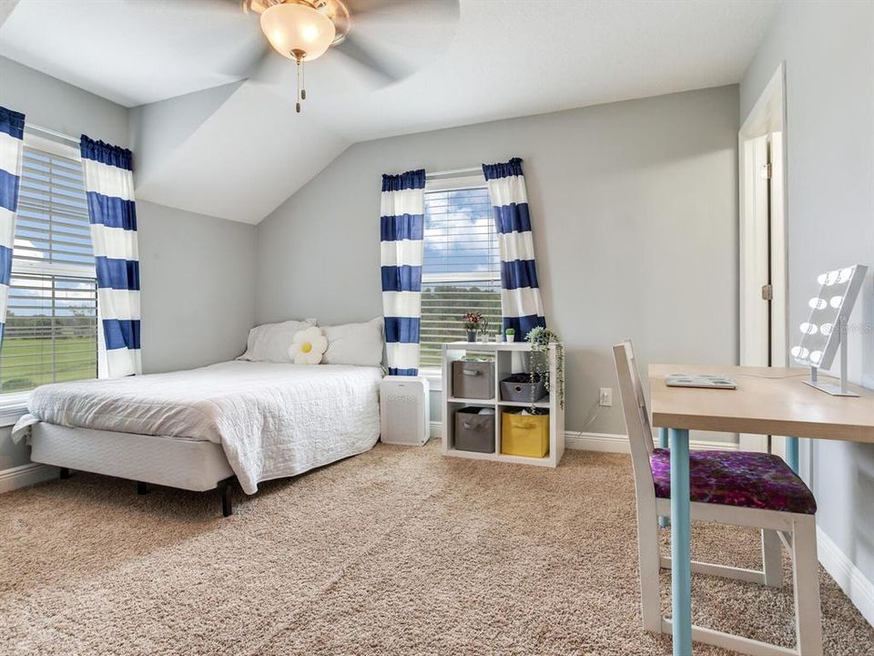 待售: $925,000 (5 贝兹, 3 浴室, 3112 平方英尺)