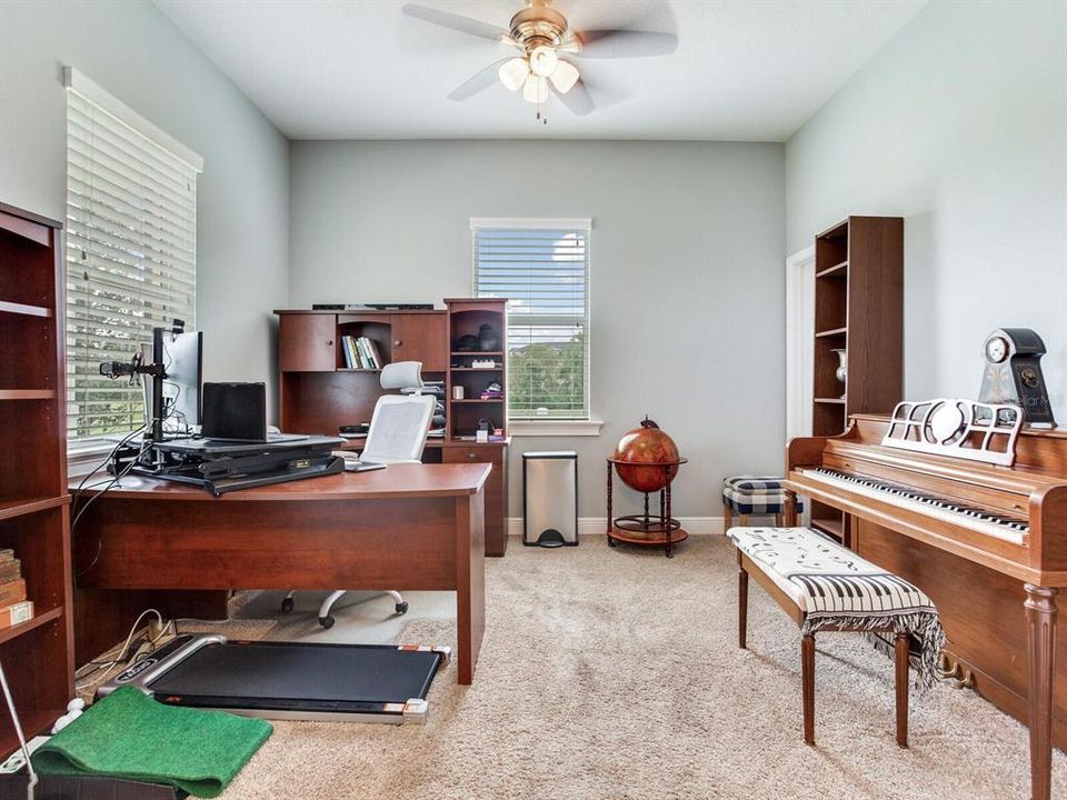 待售: $925,000 (5 贝兹, 3 浴室, 3112 平方英尺)