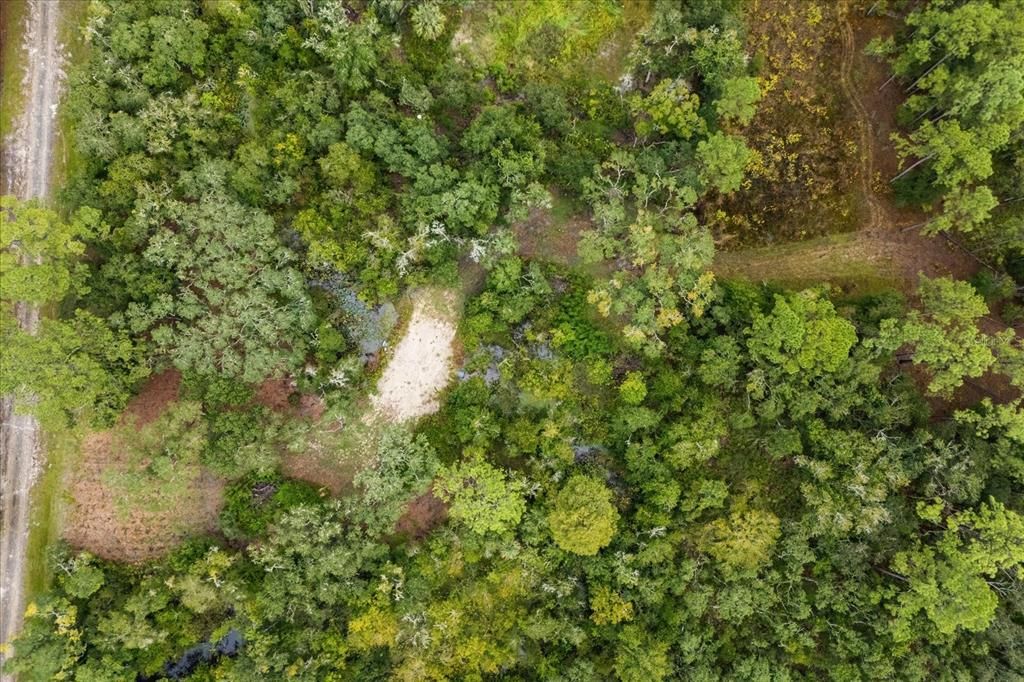 待售: $42,500 (1.65 acres)