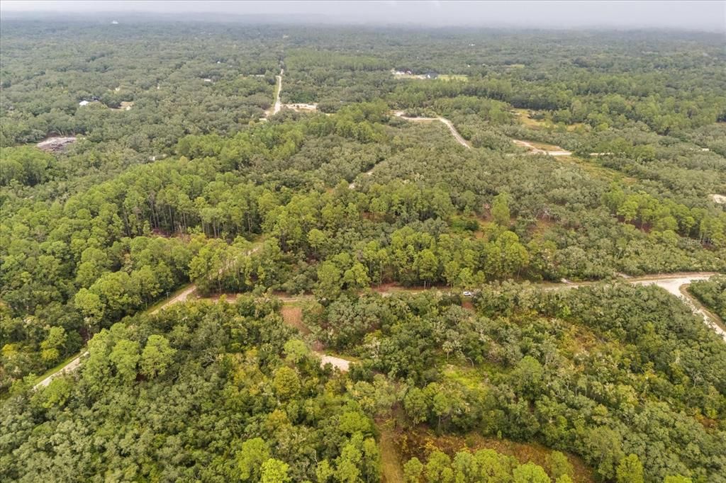 待售: $42,500 (1.65 acres)