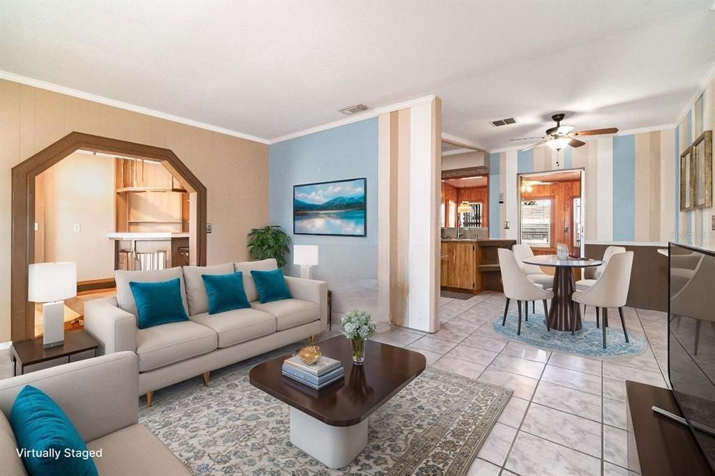 Active With Contract: $284,000 (2 beds, 1 baths, 1507 Square Feet)