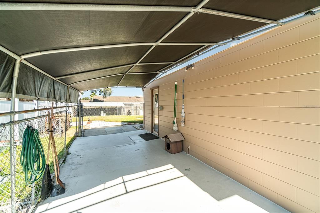 Active With Contract: $284,000 (2 beds, 1 baths, 1507 Square Feet)