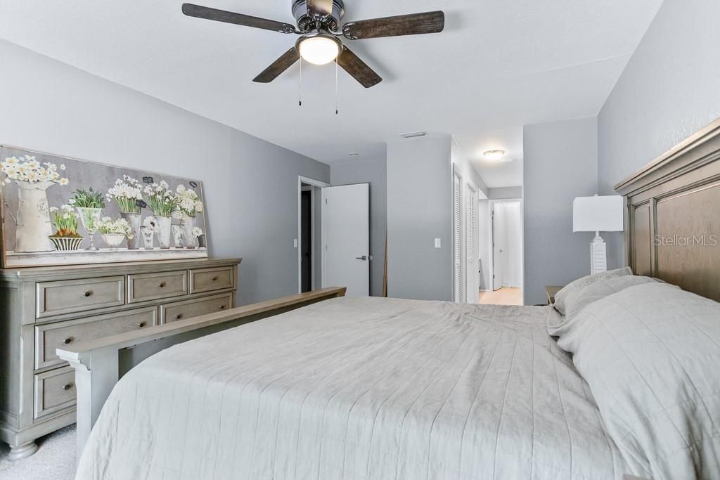 For Sale: $299,000 (3 beds, 2 baths, 1755 Square Feet)