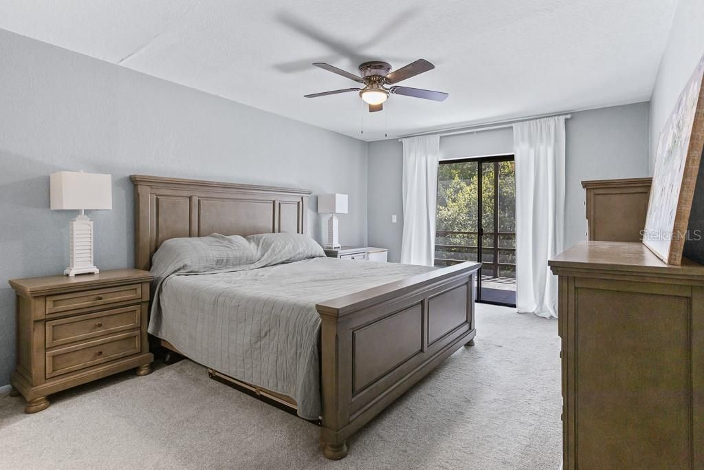 For Sale: $299,000 (3 beds, 2 baths, 1755 Square Feet)