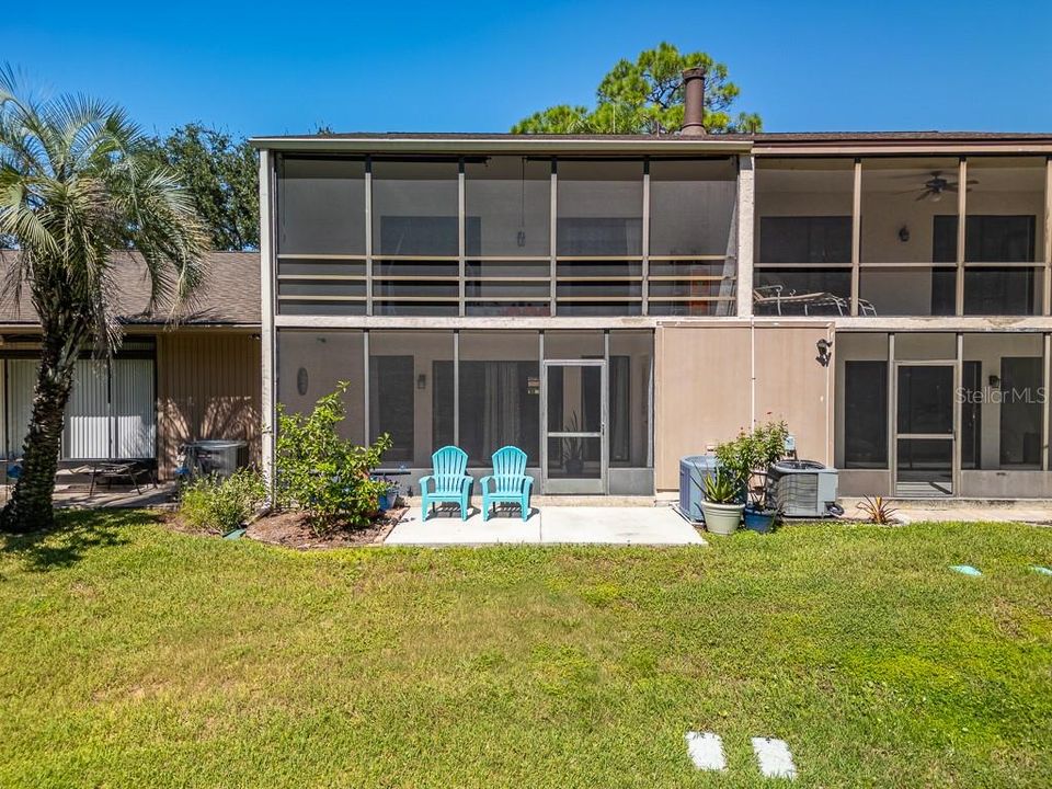 For Sale: $299,000 (3 beds, 2 baths, 1755 Square Feet)