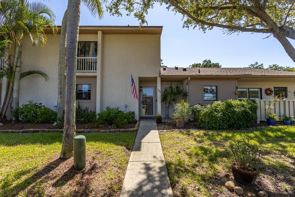 For Sale: $299,000 (3 beds, 2 baths, 1755 Square Feet)