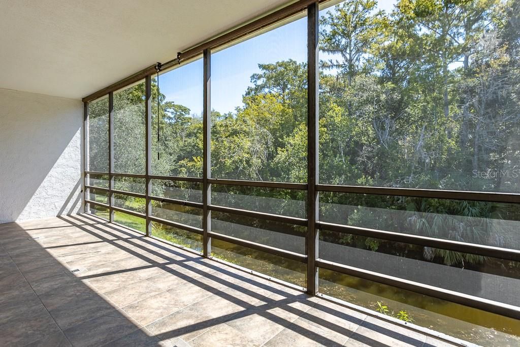 For Sale: $299,000 (3 beds, 2 baths, 1755 Square Feet)