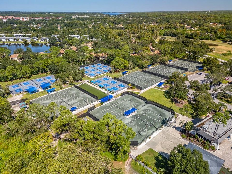 For Sale: $299,000 (3 beds, 2 baths, 1755 Square Feet)