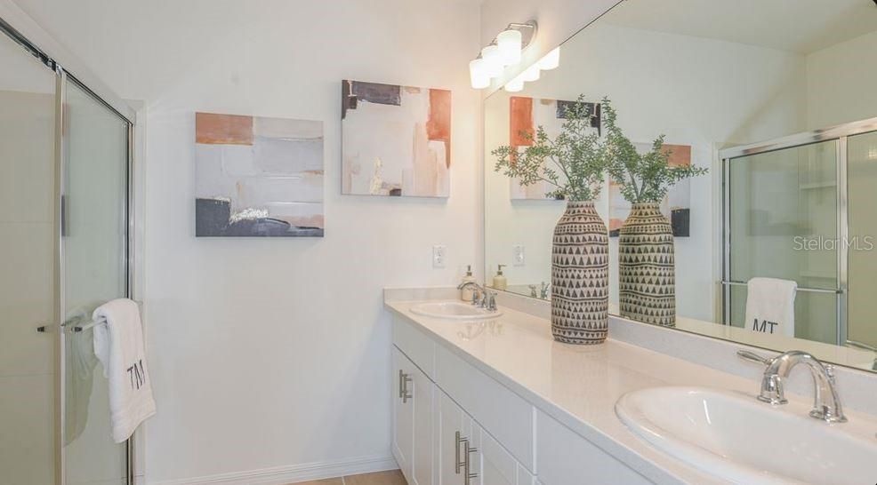 Active With Contract: $339,999 (4 beds, 2 baths, 1974 Square Feet)