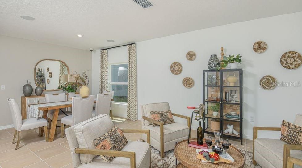 Active With Contract: $339,999 (4 beds, 2 baths, 1974 Square Feet)