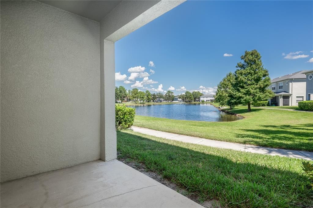 待售: $244,000 (2 贝兹, 2 浴室, 987 平方英尺)