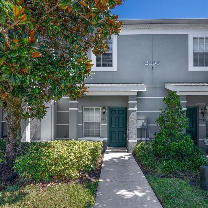 待售: $244,000 (2 贝兹, 2 浴室, 987 平方英尺)