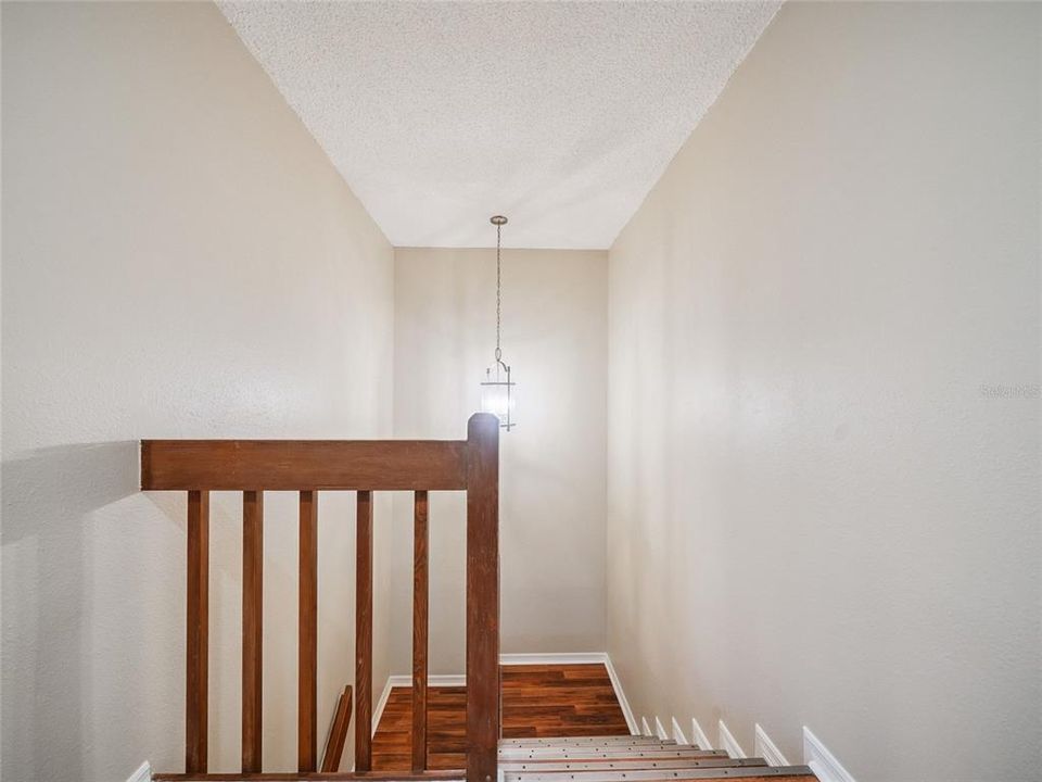 For Sale: $229,900 (2 beds, 2 baths, 1602 Square Feet)