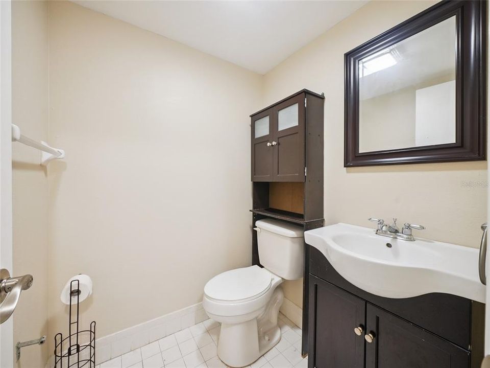 For Sale: $229,900 (2 beds, 2 baths, 1602 Square Feet)