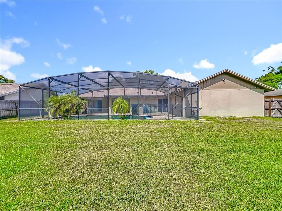 出租: $3,300 (4 贝兹, 2 浴室, 2026 平方英尺)