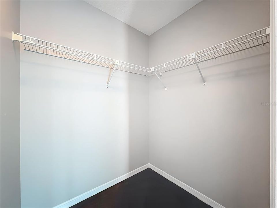 出租: $3,300 (4 贝兹, 2 浴室, 2026 平方英尺)