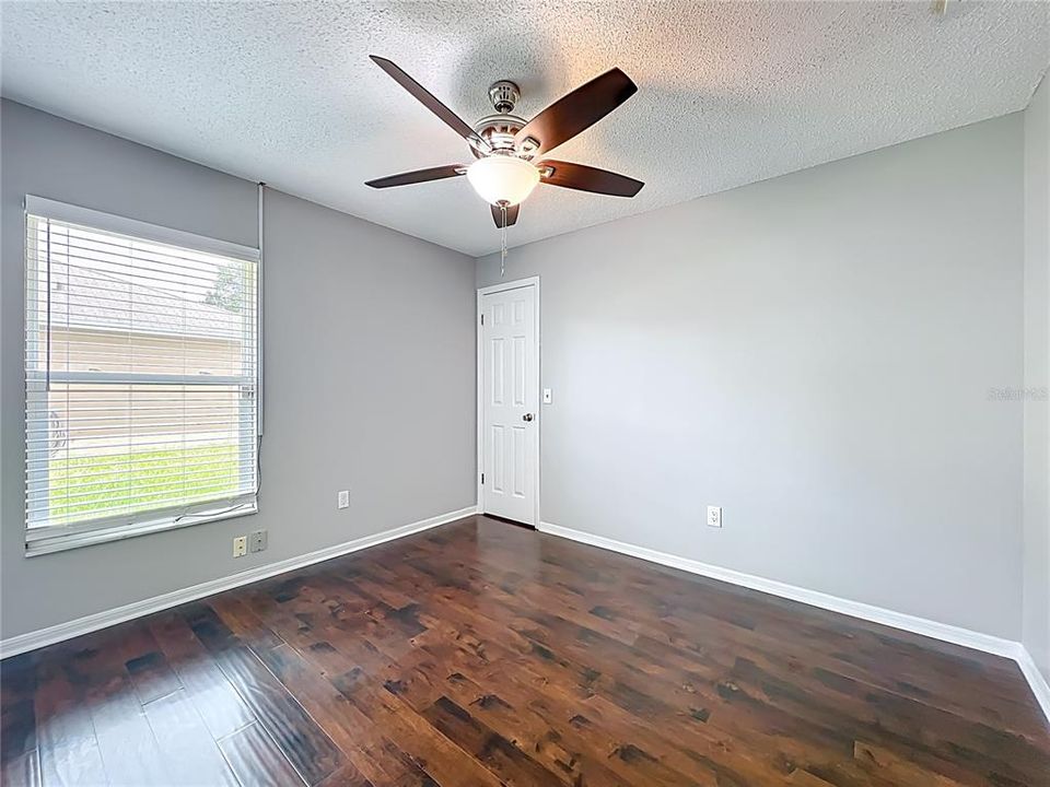 出租: $3,300 (4 贝兹, 2 浴室, 2026 平方英尺)