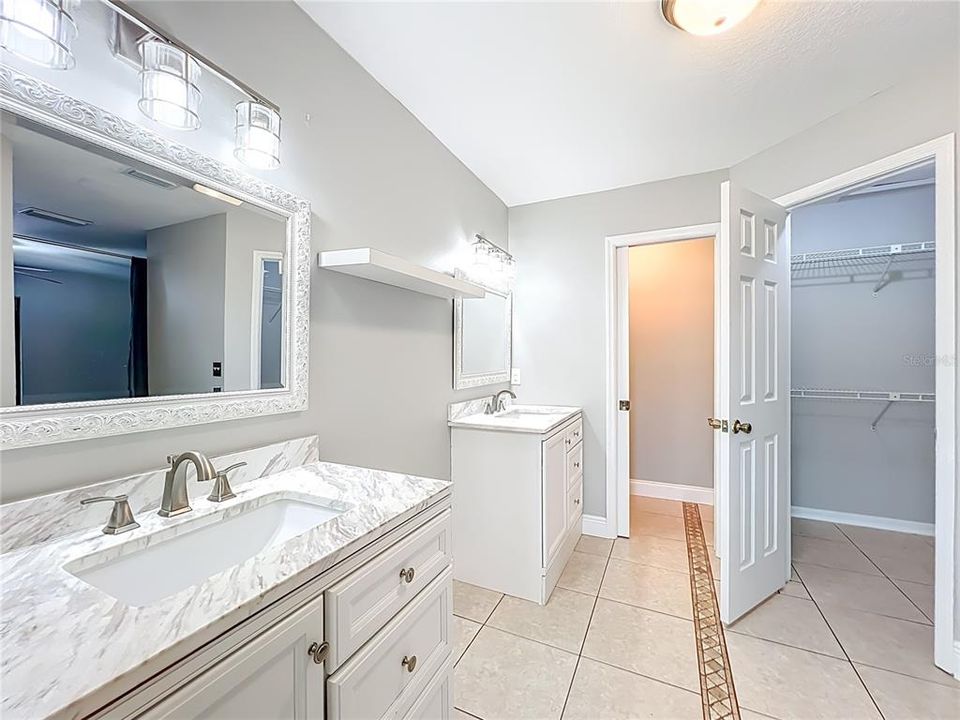 出租: $3,300 (4 贝兹, 2 浴室, 2026 平方英尺)