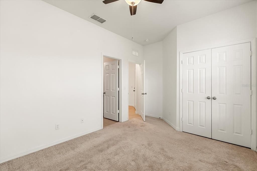 出租: $3,500 (4 贝兹, 3 浴室, 2593 平方英尺)