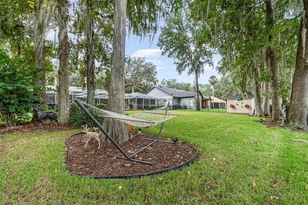 合同活跃: $585,000 (4 贝兹, 3 浴室, 2790 平方英尺)