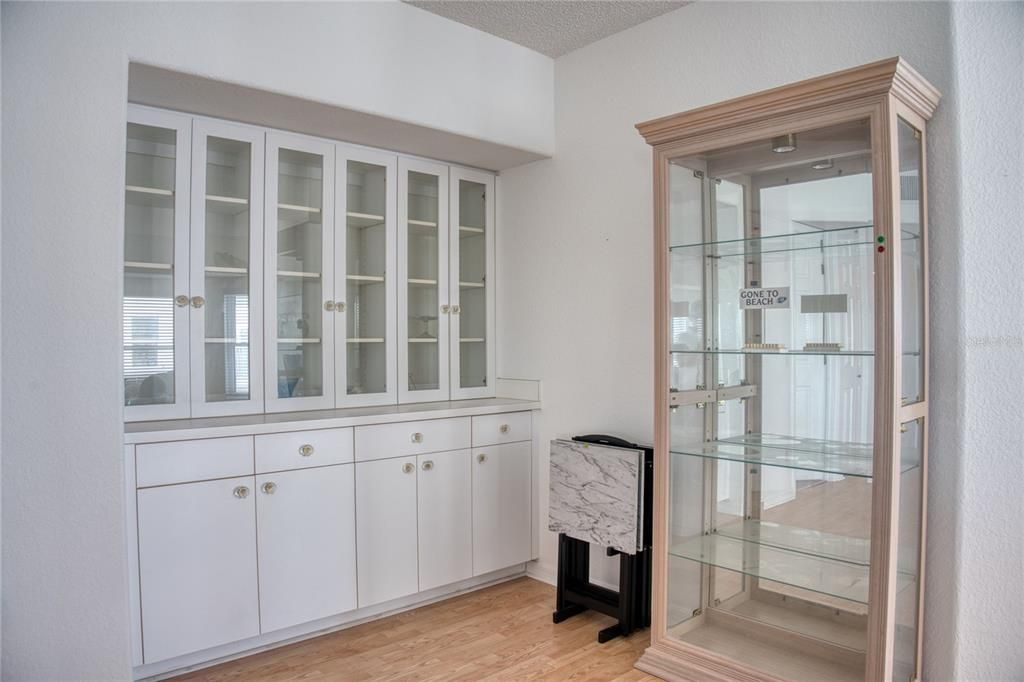 Active With Contract: $820,000 (2 beds, 2 baths, 1750 Square Feet)