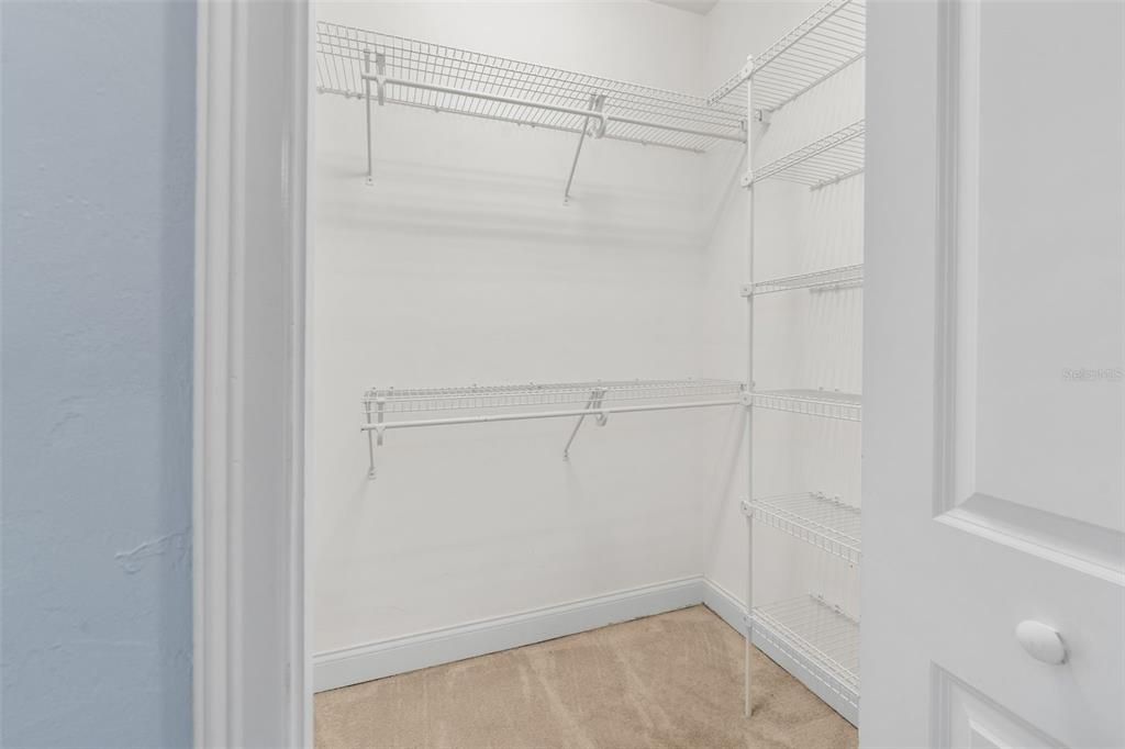 En Venta: $545,000 (3 camas, 2 baños, 2027 Pies cuadrados)