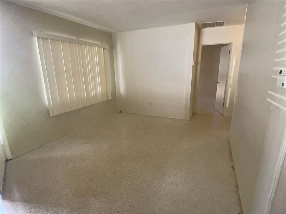 En Venta: $229,900 (2 camas, 1 baños, 1048 Pies cuadrados)