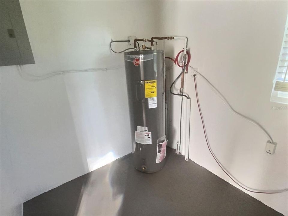 En Venta: $229,900 (2 camas, 1 baños, 1048 Pies cuadrados)