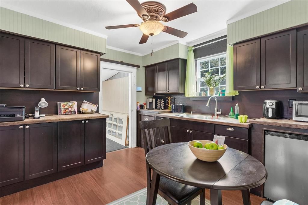 En Venta: $299,900 (0 camas, 0 baños, 2126 Pies cuadrados)