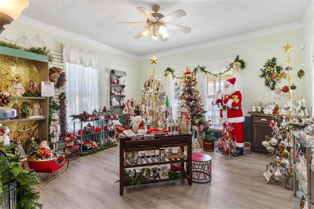 En Venta: $299,900 (0 camas, 0 baños, 2126 Pies cuadrados)