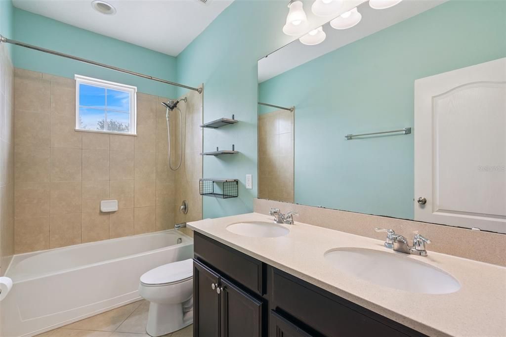 Active With Contract: $377,000 (3 beds, 2 baths, 1540 Square Feet)