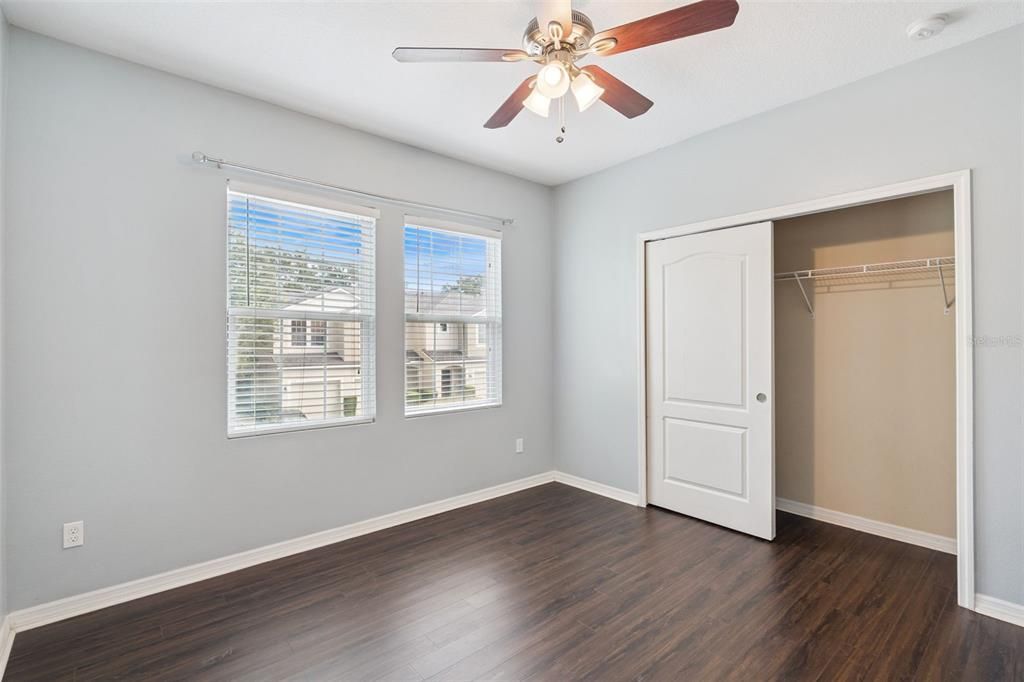 Active With Contract: $377,000 (3 beds, 2 baths, 1540 Square Feet)