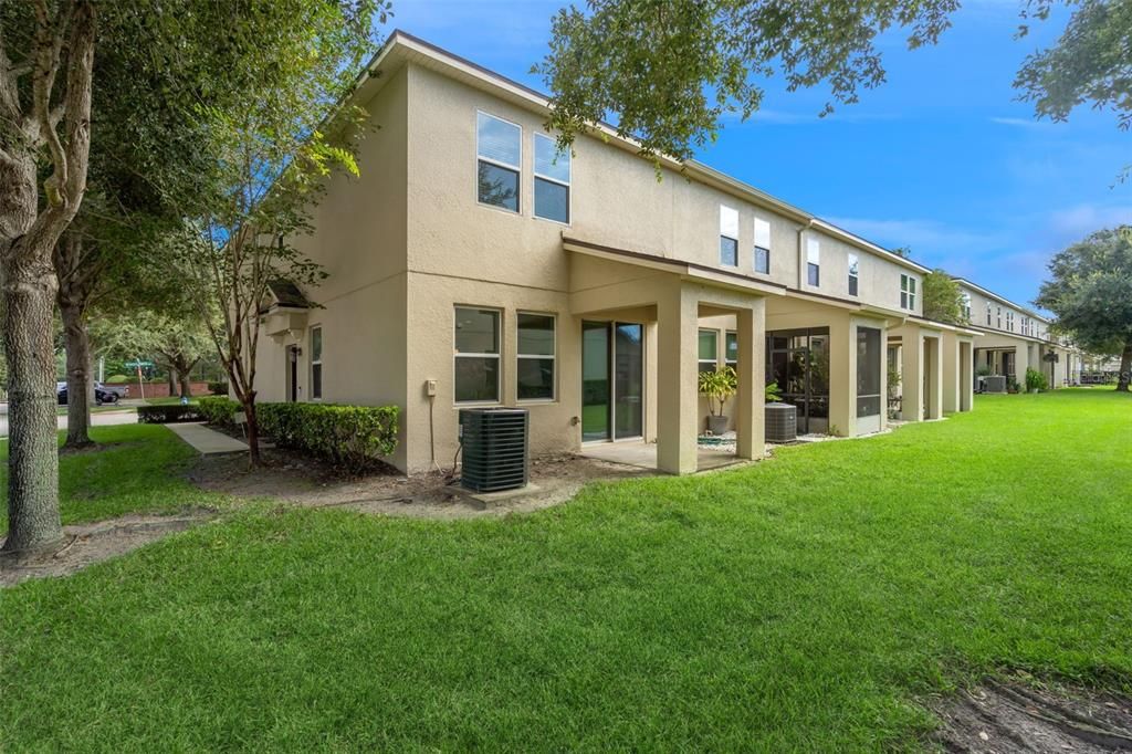 Active With Contract: $377,000 (3 beds, 2 baths, 1540 Square Feet)
