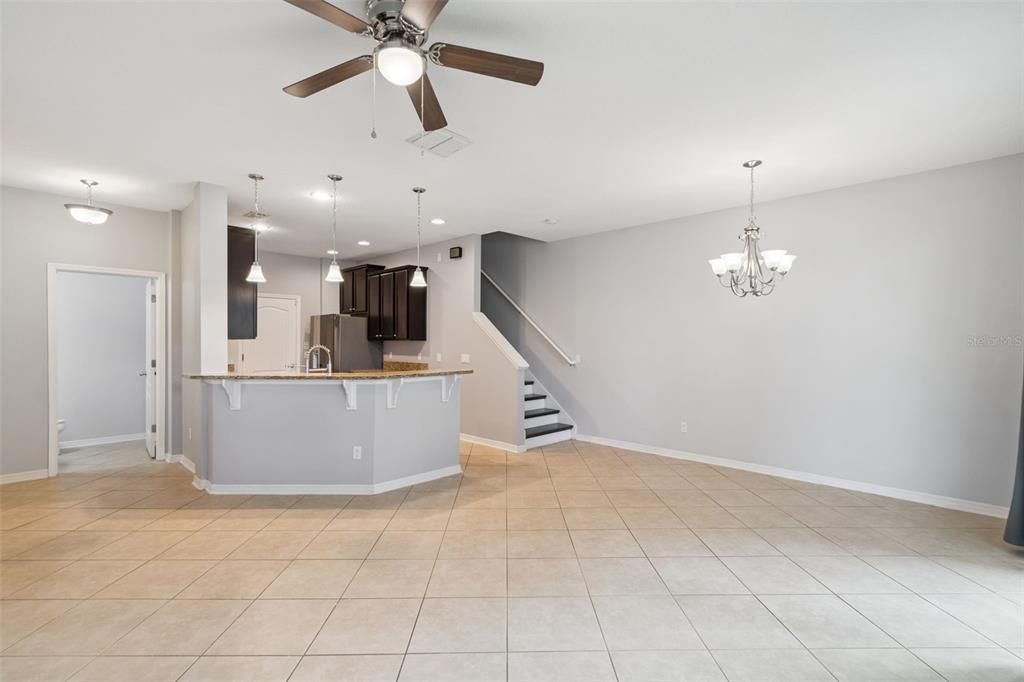 Active With Contract: $377,000 (3 beds, 2 baths, 1540 Square Feet)